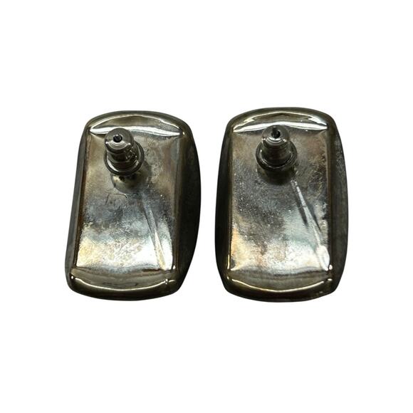 Vintage Fashion Earrings Post Pierced Red Silvertone 1 Inch - Picture 6 of 7